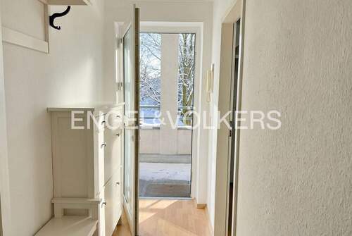 Eingangsbereich - 3 Zimmer Etagenwohnung zum Kaufen in Leipzig