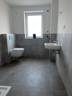 IMG_3115 - Nur 3.500,- Eurom² Neubau ETW mit Fahrstuhl