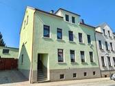 Hausansicht - 1 Zimmer Einfamilienhaus zum Kaufen in Netzschkau