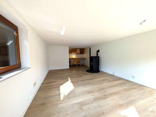 Wohn-Ess-Bereich UG - Mehrfamilienhaus, Wohnhaus mit 84,00 m² in Allendorf (Eder) zum Kaufen