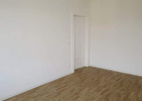 Wohnen innen - 2 Zimmer Etagenwohnung in Leipzig