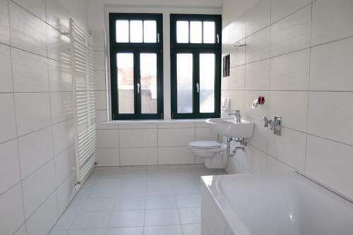 Bad 2 - Etagenwohnung mit 50,00 m² in Leipzig zur Miete