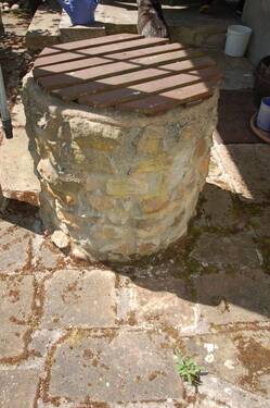 Historischer Brunnen - 