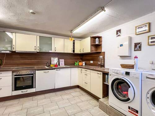 Sommer- und Waschküche - 