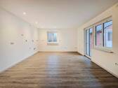 Wohn- & Essbereich EG links - 