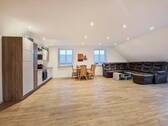 Wohn- & Essbereich Einliegerwohnung - 