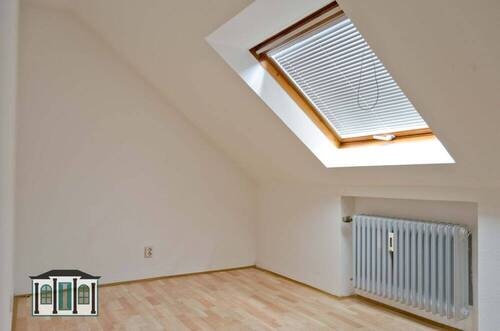 Kinderzimmer / Büro - 