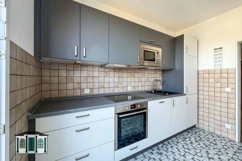 Einbauküche kann übernommen werden - 