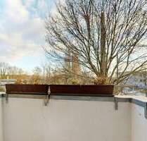 Charmante 2-Zimmer-Wohnung im denkmalgeschützten Gebäude mit Balkon - Berlin Adlershof