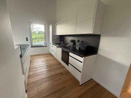 Küche - Großzüge und moderne 3-Zi.-Whg. in Bestlage mit Küche