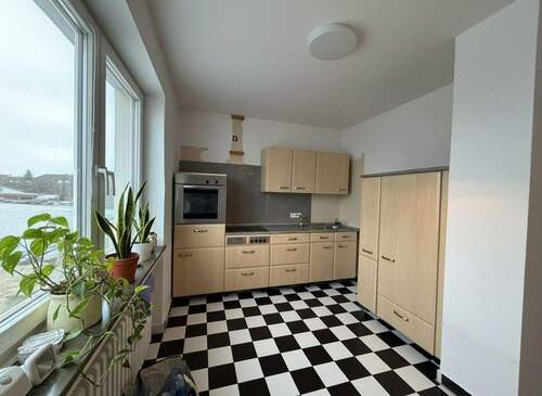 Küche KI aufgeräumt - 