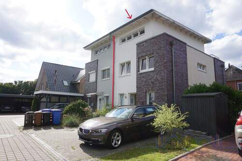 große Doppelhaushälfte - 