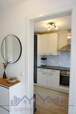 Vom Flur zur Küche EG - 