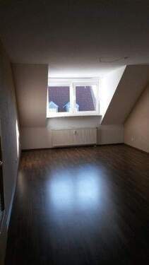 Bild 3 - 3 Zimmer Etagenwohnung zur Miete in Altenstadt a.d.Waldnaab