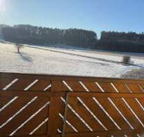 NAHE ERLANGEN - Ruhige 3,5-Zi.-DGW, EBK, Loggia - 91334 Hemhofen-Zeckern