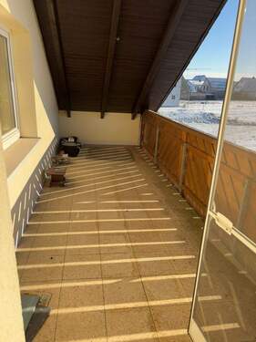 Loggia - 3 Zimmer Etagenwohnung in Hemhofen