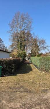 Privatweg zum See.jpg - 