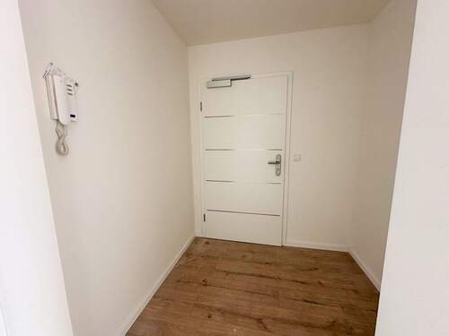 Geräumiger Eingang - 