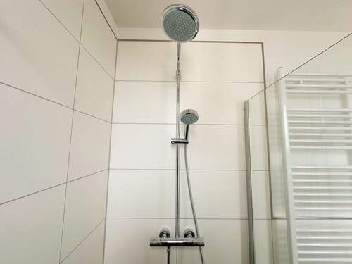 Große Dusche - 