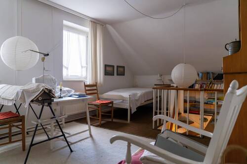 Schlafzimmer 1.OG links zur EG Wohnung - 