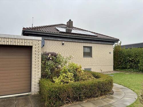 Außenansicht - 4 Zimmer Bungalow in Ronnenberg