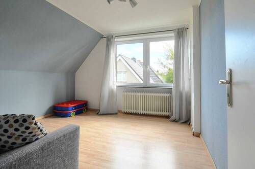 EFH-Ruhm-OG-Zimmer-2 - 