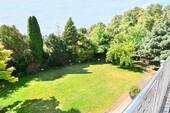 EFH-Ruhm-Dachterrasse-Blick-in-Garten - 