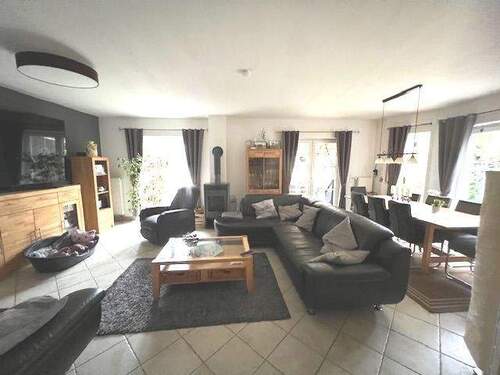 Wohn/Esszimmer EG - 6 Zimmer Einfamilienhaus zum Kaufen in Falkensee