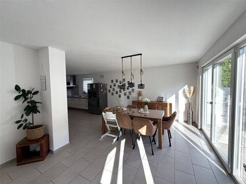 Esszimmer - 4 Zimmer Einfamilienhaus zum Kaufen in Völklingen