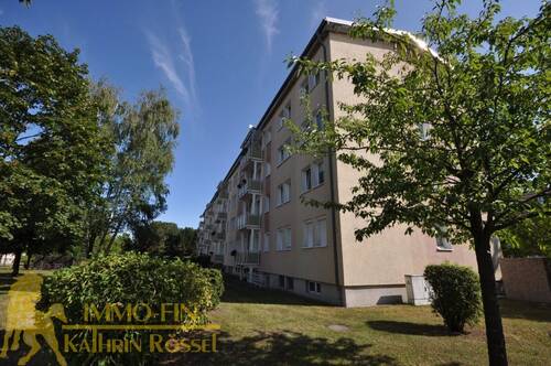 Außenansicht Giebel Süd - Investitionssichere Immobilie mit exzellentem Wohnkomfort