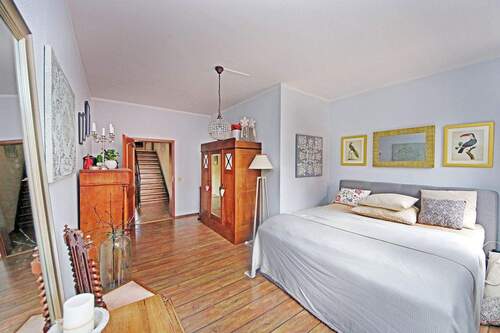 Schlafzimmer im OG - 