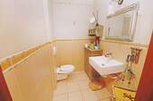 Gäste-WC im EG - 