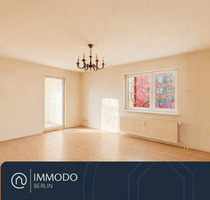 ?? Wohnen am Buschkrug: Sanierungsbedürftige 2 Zi- Whg mit Balkon, EBK & praktischem Grundriss - Berlin Britz