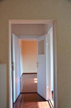 Flur im OG - Doppelhaushälfte mit 123,90 m&sup2; in Berlin zum Kaufen