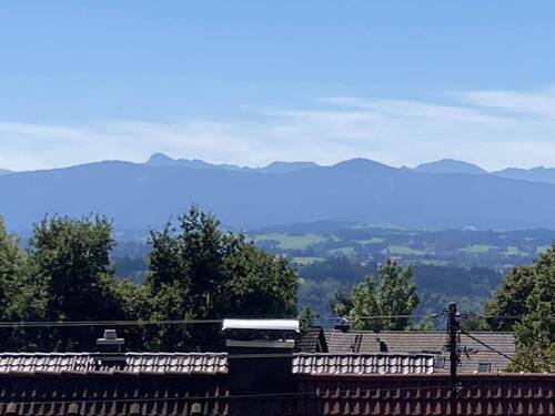 Blick in die Berge vom Balkon - 5 Zimmer Einfamilienhaus zum Kaufen in Hohenpeißenberg