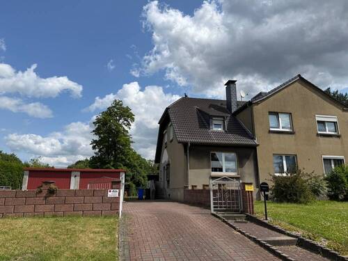 Außenansicht - Doppelhaushälfte mit historischen Charme in Gladbeck!
