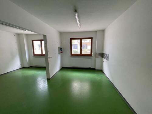 20230424_104103598_iOS.jpg - 4 Zimmer Büro in Nürnberg