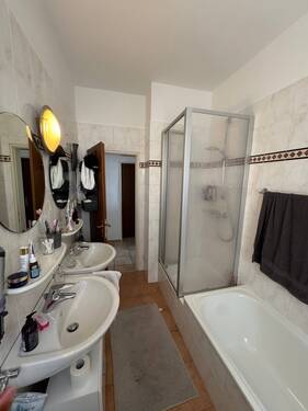 Badezimmer - Etagenwohnung mit 120,00 m&sup2; in Vallendar zum Kaufen