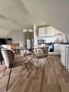 Offener Wohn- und Essbereich - 