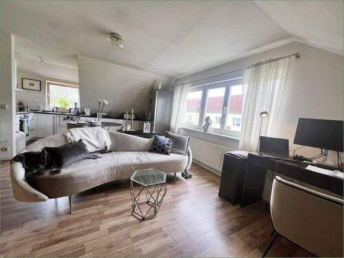 Offener Wohn- und Essbereich - 