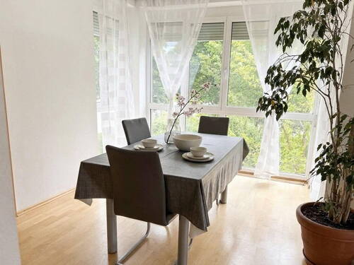 Essbereich - 4 Zimmer Etagenwohnung zum Kaufen in Hohenbrunn