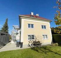 Kernsaniertes 2-Familienhaus mit 2 Garagen in Senden-Witzighausen