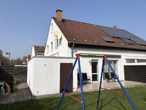 Gartenansicht - 4 Zimmer Doppelhaushälfte zum Kaufen in Duisburg