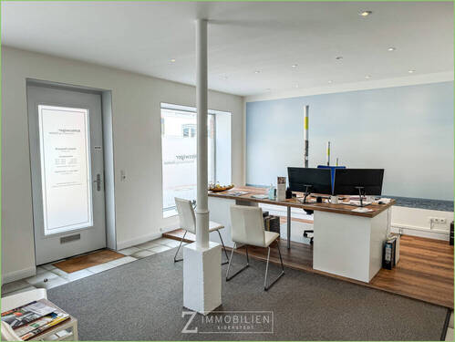 Büro II Erdgeschoss - Mehrfamilienhaus, Wohnhaus mit 224,00 m² in Garding zum Kaufen