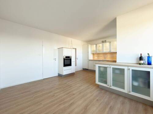 Küche / Esszimmer - 