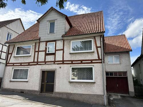 Hausansicht - 1 Zimmer Einfamilienhaus zum Kaufen in Diemelstadt