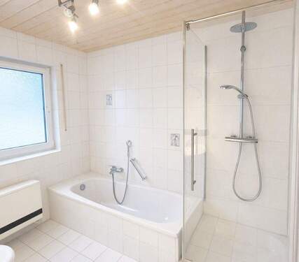 Bad - 2 Zimmer Etagenwohnung in Oberndorf am Neckar / Aistaig