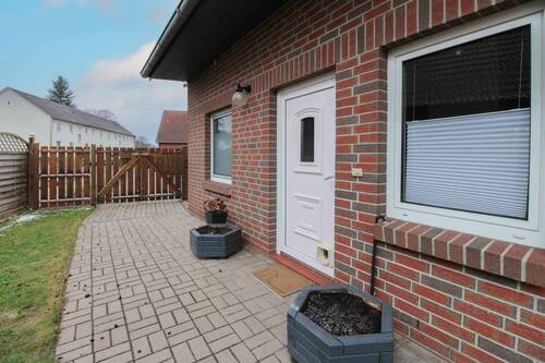 Eingang - 7 Zimmer Einfamilienhaus zum Kaufen in Liebenau