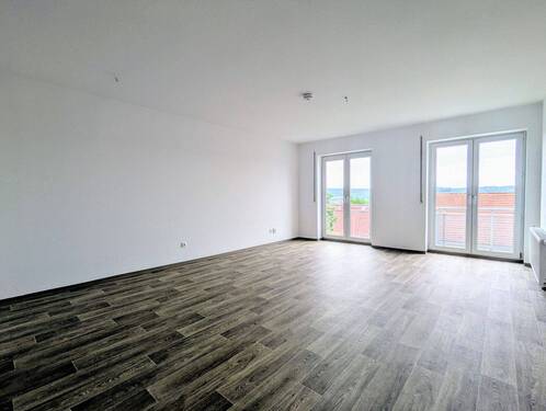 Wohnzimmer - 2 Zimmer Etagenwohnung zur Miete in Gera