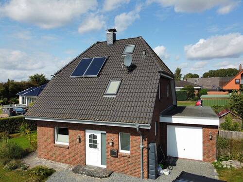 2-939 LooseImmo Vorderansicht - 3 Zimmer Einfamilienhaus in Ahrensbök